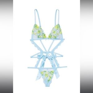 Victoria’s Secret Lemon embroidered teddy NWT